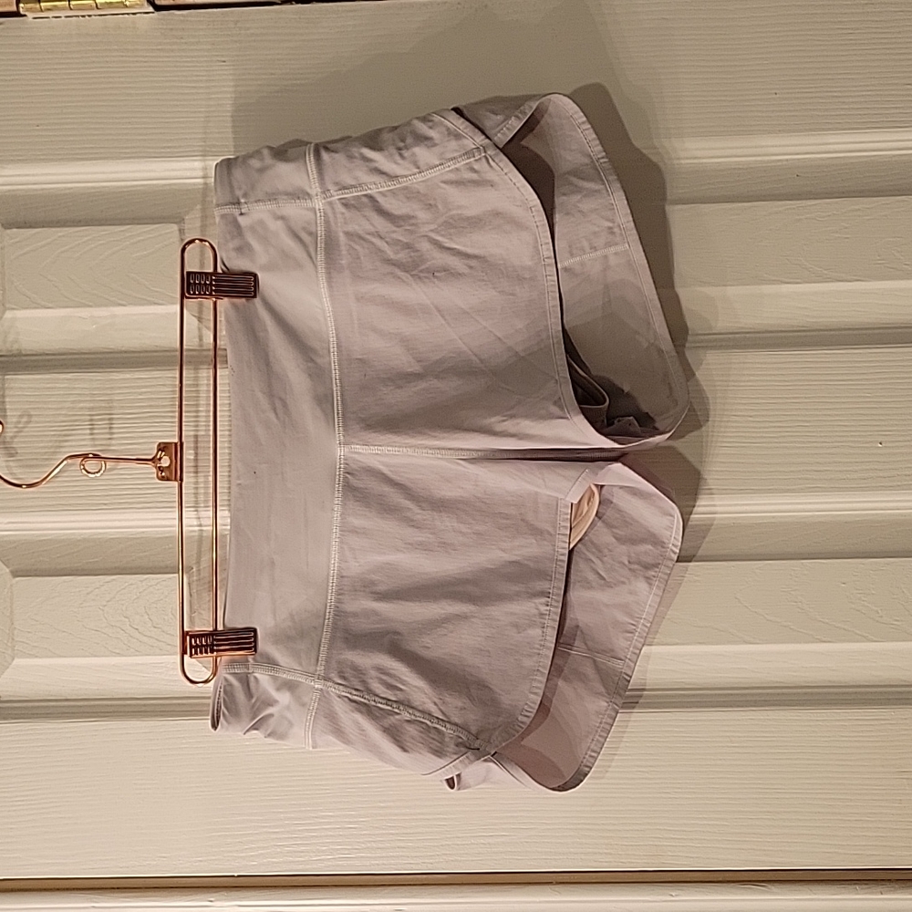 Lululemon Women’s Speed short 4 way stretch
